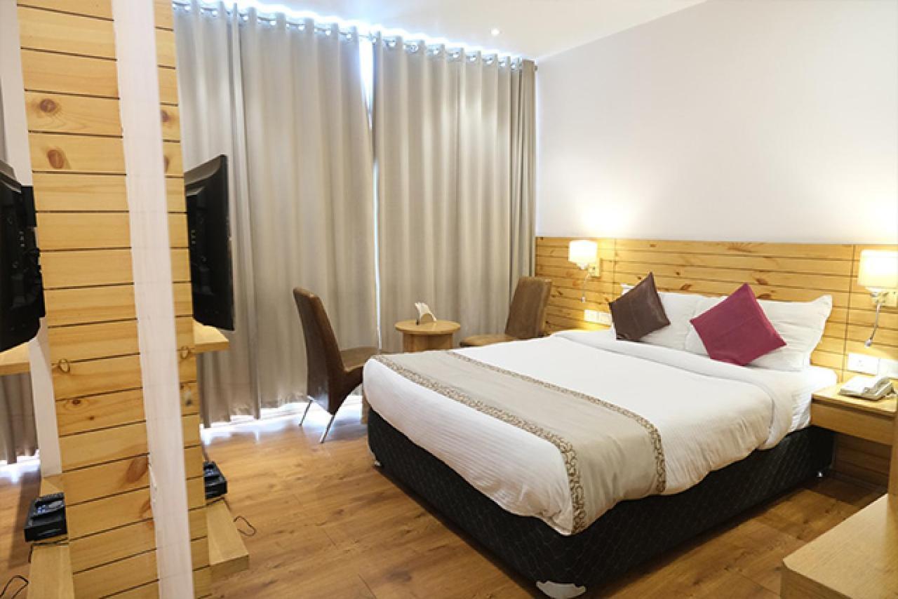 Mann Dechen And Palmo, Mg Marg, Gangtok Hotel Ngoại thất bức ảnh