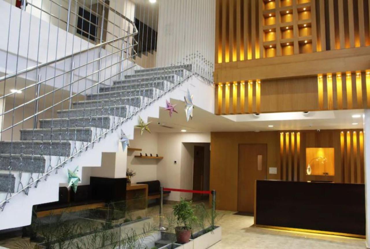 Mann Dechen And Palmo, Mg Marg, Gangtok Hotel Ngoại thất bức ảnh