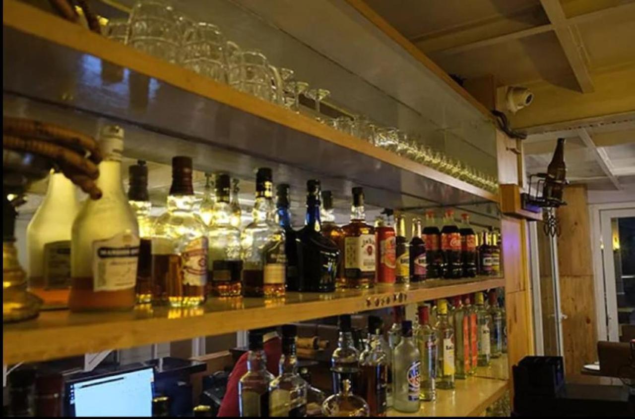 Mann Dechen And Palmo, Mg Marg, Gangtok Hotel Ngoại thất bức ảnh