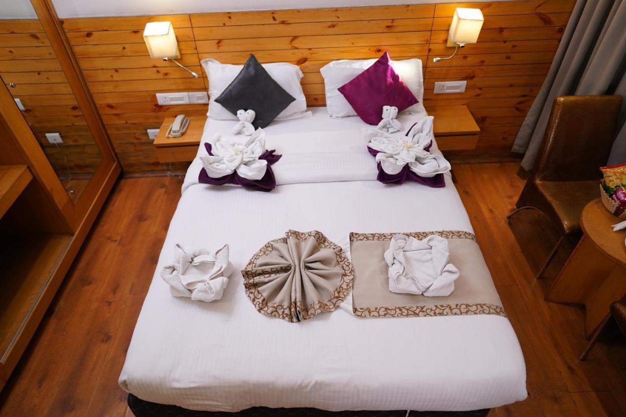 Mann Dechen And Palmo, Mg Marg, Gangtok Hotel Ngoại thất bức ảnh