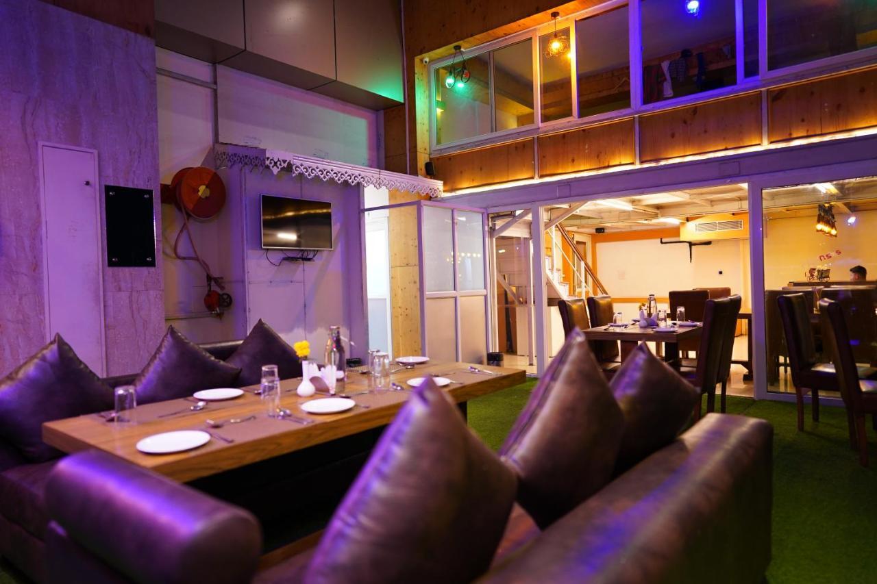 Mann Dechen And Palmo, Mg Marg, Gangtok Hotel Ngoại thất bức ảnh