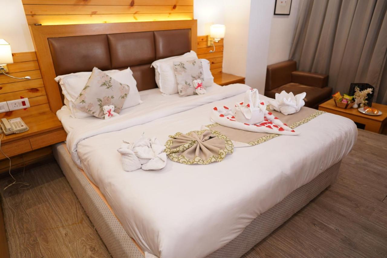 Mann Dechen And Palmo, Mg Marg, Gangtok Hotel Ngoại thất bức ảnh