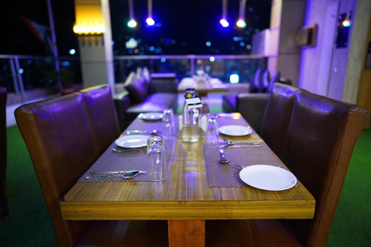 Mann Dechen And Palmo, Mg Marg, Gangtok Hotel Ngoại thất bức ảnh