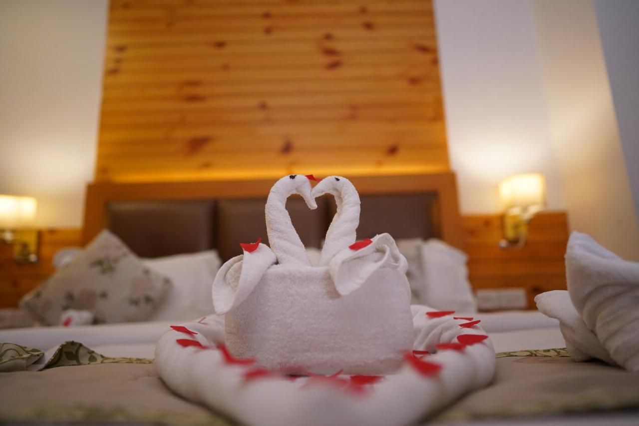 Mann Dechen And Palmo, Mg Marg, Gangtok Hotel Ngoại thất bức ảnh