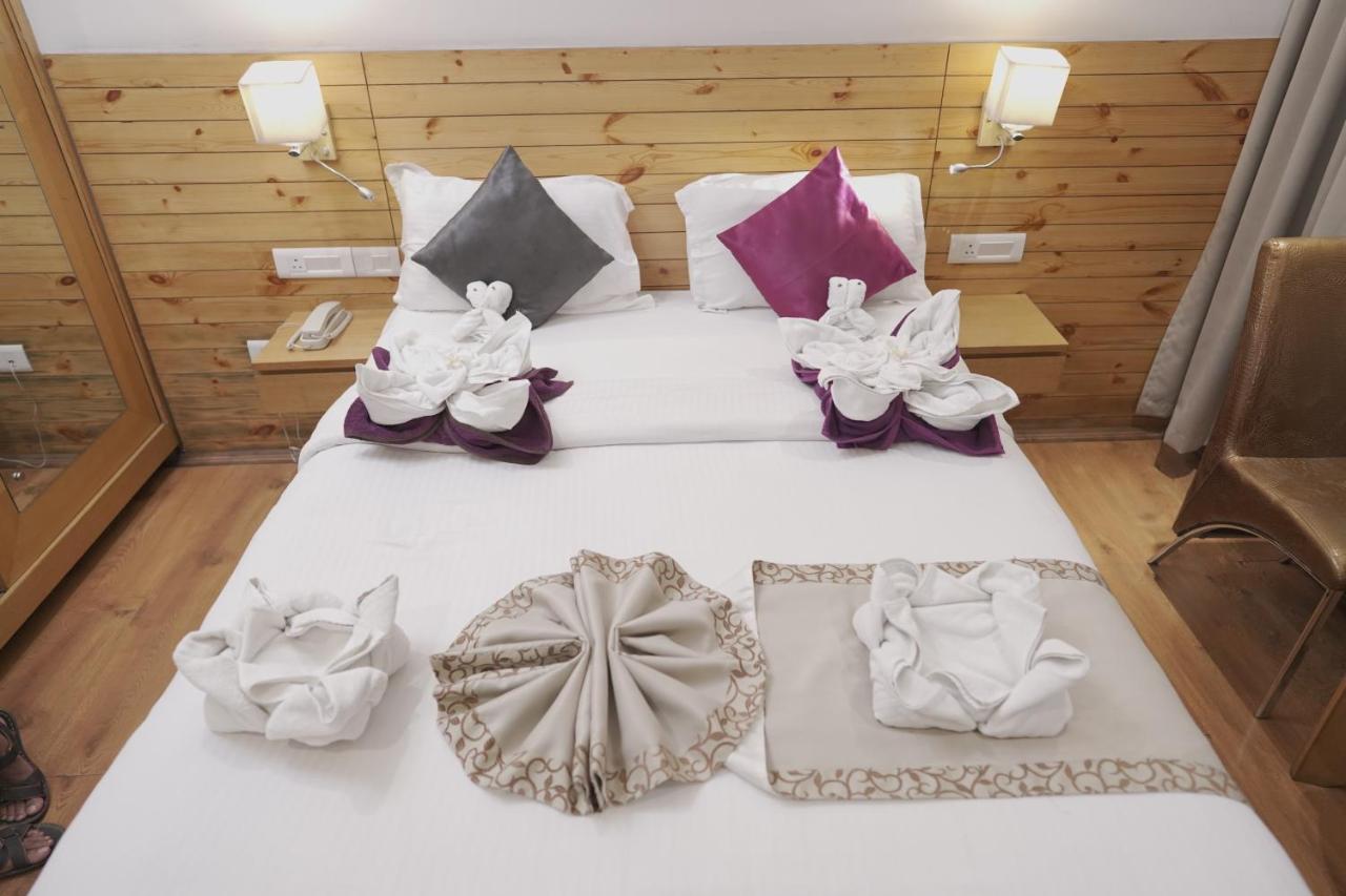 Mann Dechen And Palmo, Mg Marg, Gangtok Hotel Ngoại thất bức ảnh