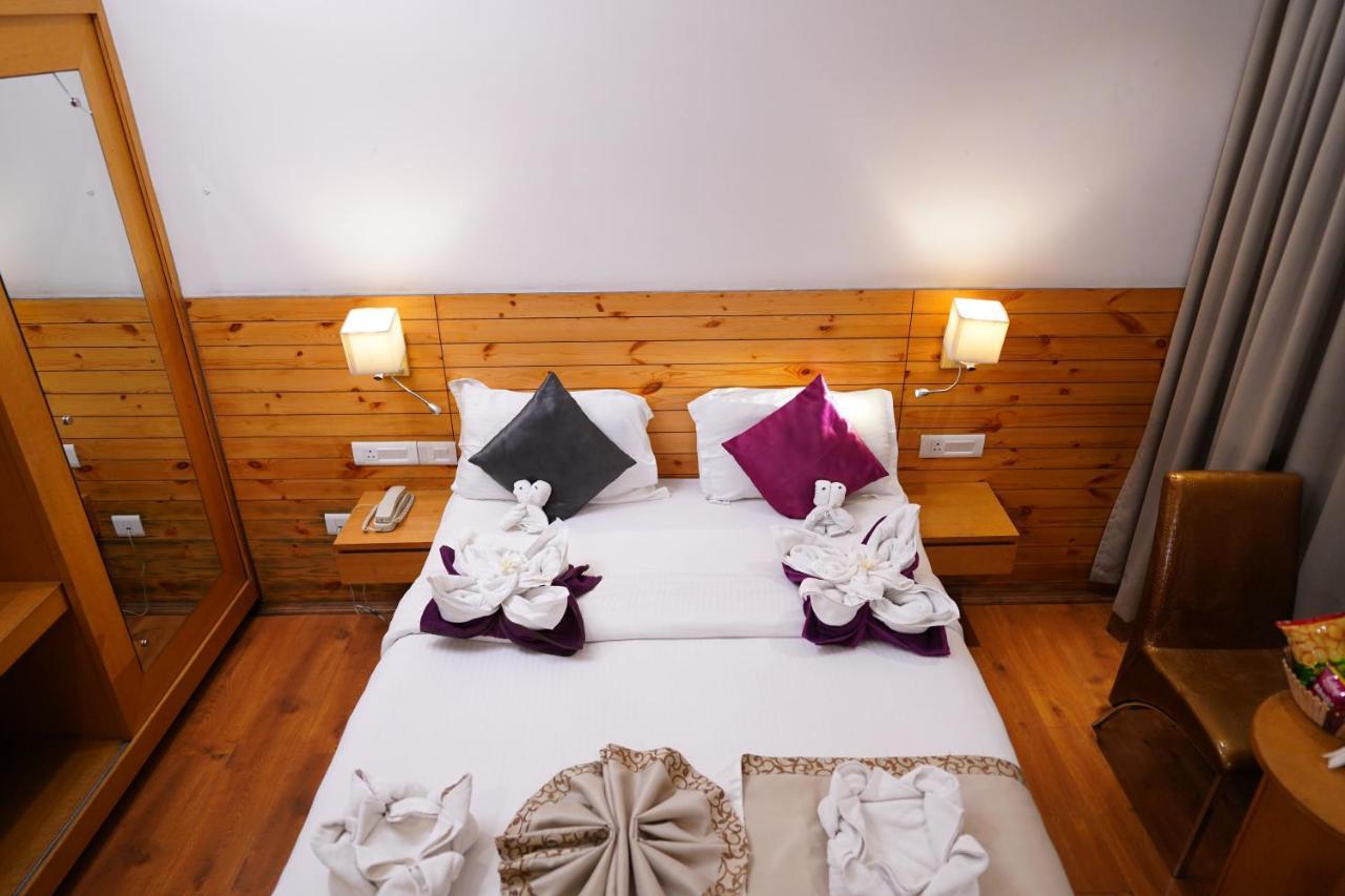 Mann Dechen And Palmo, Mg Marg, Gangtok Hotel Ngoại thất bức ảnh