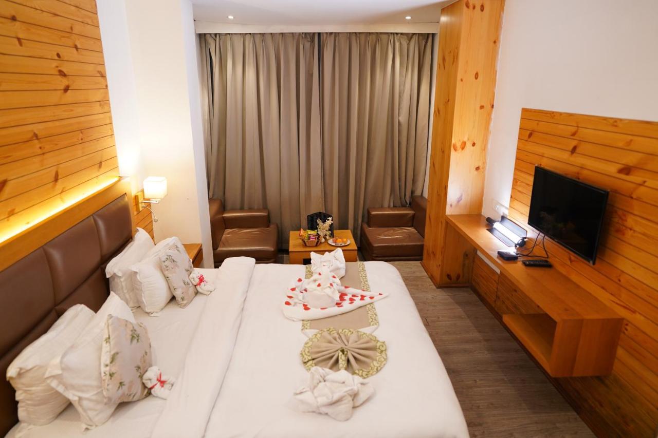 Mann Dechen And Palmo, Mg Marg, Gangtok Hotel Ngoại thất bức ảnh